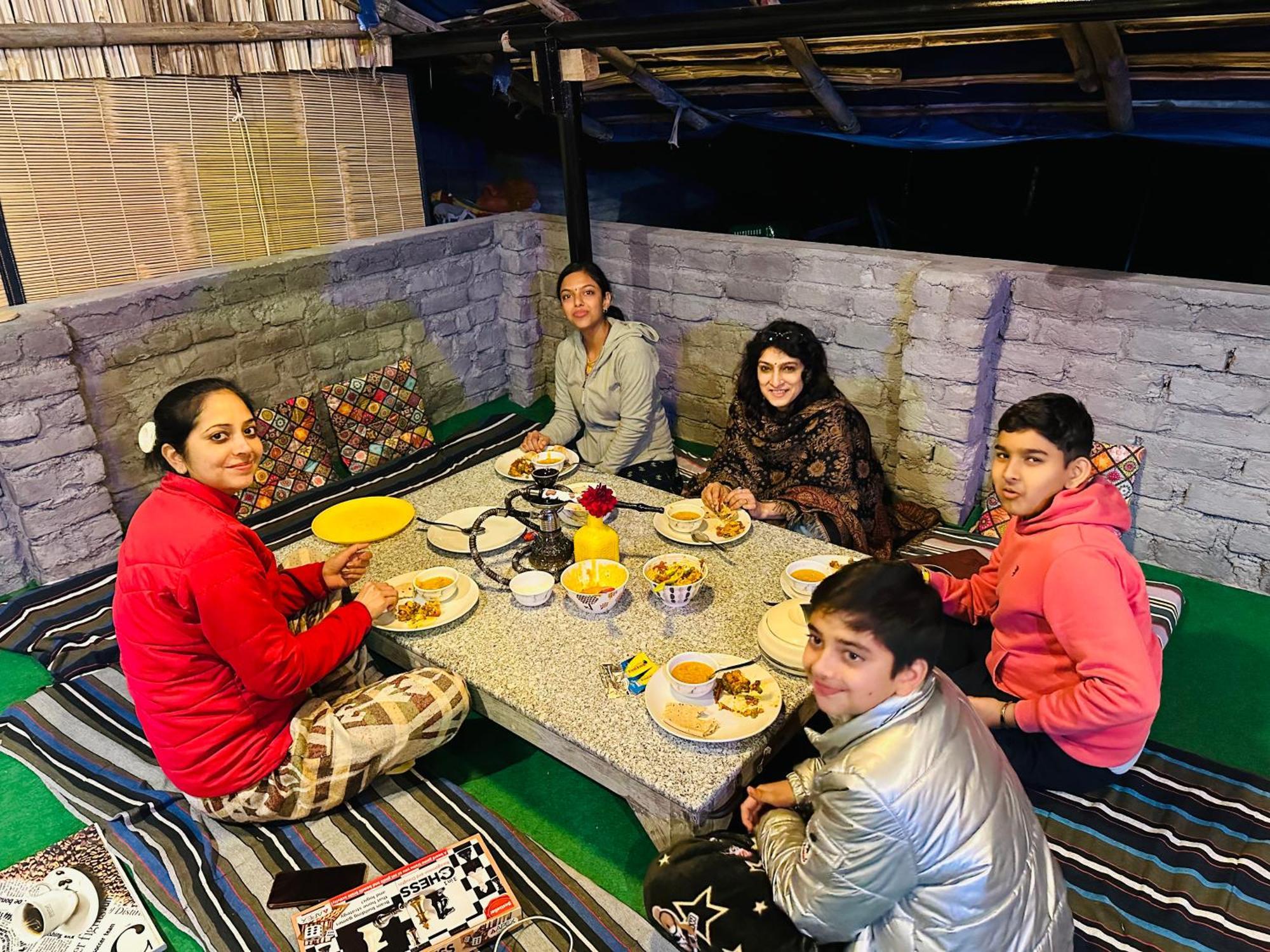 Hostel Dreamwoods A Travellers Farm Dharamsala Exteriér fotografie